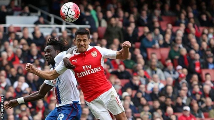 Arsenal miss chance to go third with draw against Palace